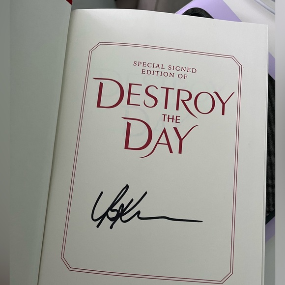 Barnes and Noble Exclusive Edition of Destroy the Day by Brigid Kemmerer - Picture 4 of 8
